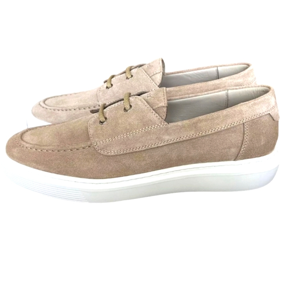 NIB GOOD MAN BRAND Portland Sand Suede Loafer Rubber Lug Sole Russel Wilson 9.5